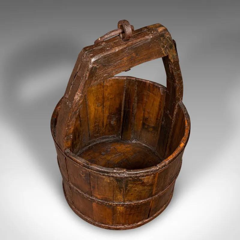 Pamono Large Antique Country Garden Well Bucket, 1800> Planters And Jardiniere