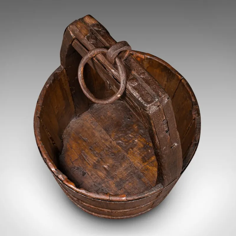 Pamono Large Antique Country Garden Well Bucket, 1800> Planters And Jardiniere