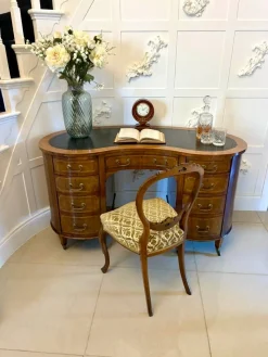 Pamono Large Antique Edwardian Inlaid Mahogany Freestanding Kidney Shaped Desk, 1900s> Desks