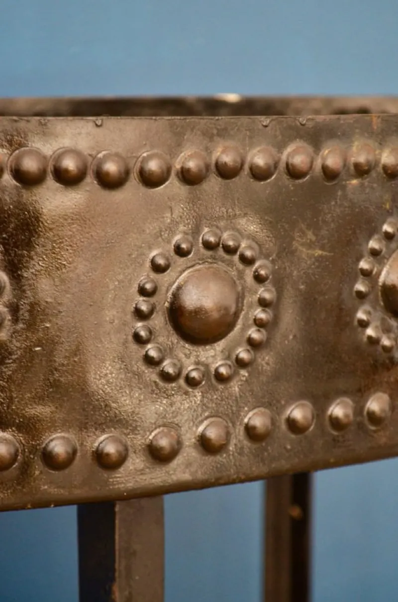 Pamono Large Antique Metal Planter> Planters And Jardiniere