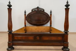 Pamono Large Antique Portuguese Romantic Bed, 19th Century> Beds & Bedroom Sets