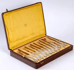 Sale Pamono Large Art Deco Silver and Gilded Metal Fruit Cutlery from Maison Moreau Set of 12