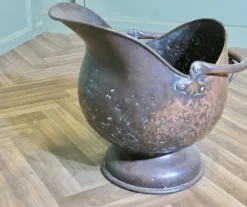 Pamono Large Arts and Crafts Copper Helmet Coal Scuttle><noscript><img width=