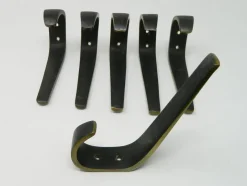 Pamono Large Brass Coat Hooks by Franz Hagenauer for Hagenauer Wien, 1950s, Set of 6><noscript><img width=