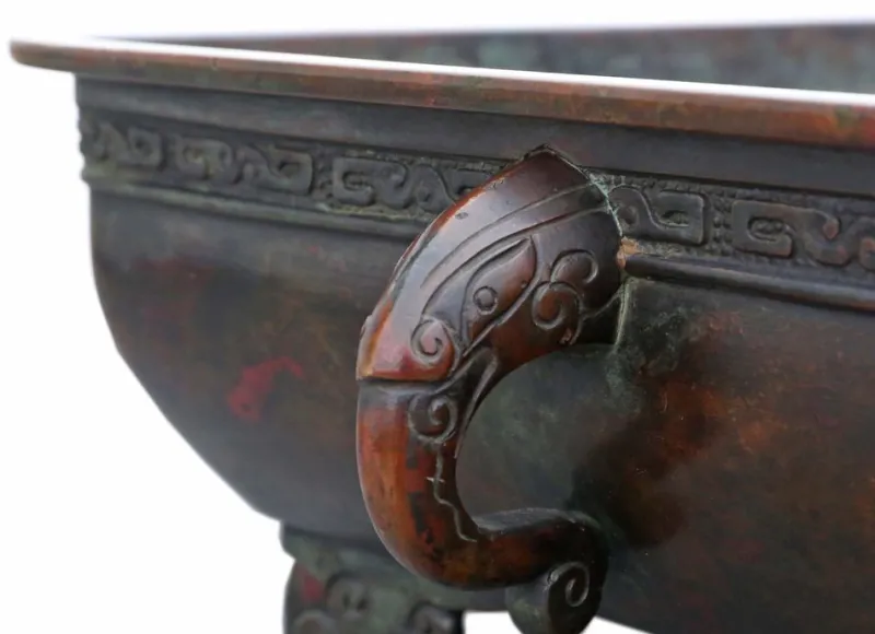 Pamono Large Bronze Suiban Ikebana Garden Plant Pot, 1880s