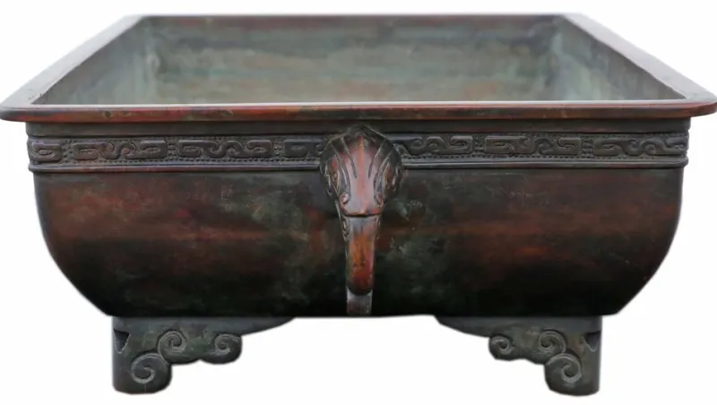 Pamono Large Bronze Suiban Ikebana Garden Plant Pot, 1880s