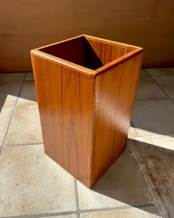 Pamono Large Brutalist Teak Sculptural Waste Basket, Denmark, 1970s><noscript><img width=