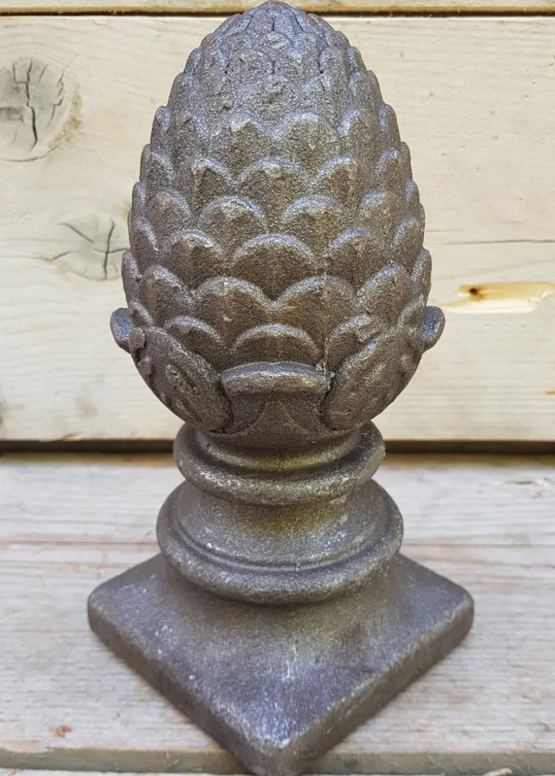 Pamono Large Cast Iron Pine Cone Post Head Architectural Ornament> Garden Accessories