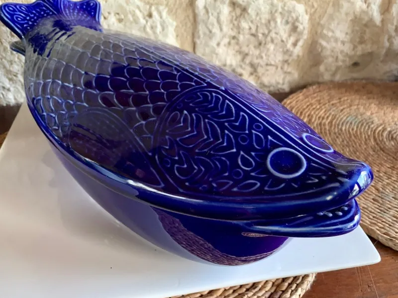 Pamono Large Ceramic Blue Fish from Environmental Ceramics, Inc., San Francisco, 1966> Serving Dishes