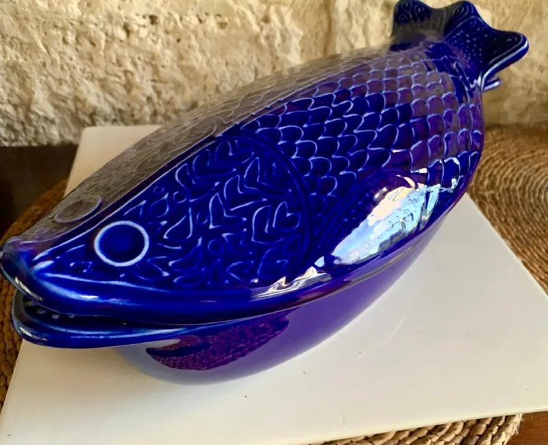 Pamono Large Ceramic Blue Fish from Environmental Ceramics, Inc., San Francisco, 1966> Serving Dishes