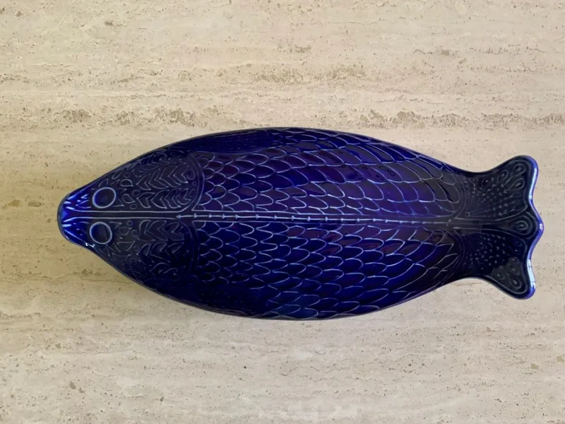 Pamono Large Ceramic Blue Fish from Environmental Ceramics, Inc., San Francisco, 1966> Serving Dishes