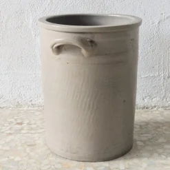 Hot Pamono Large Ceramic Pot, 1930s