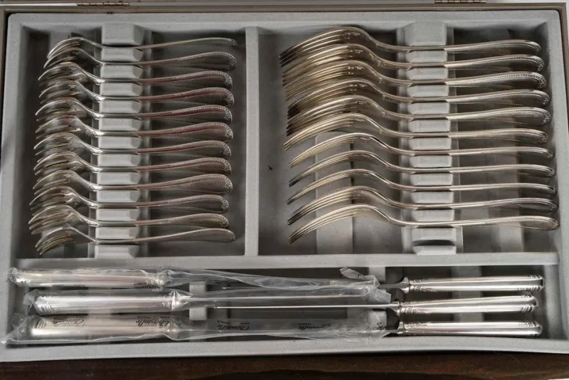 Pamono Large Christofle Service in Original Box, Set of 2> Cutlery & Serving Utensils