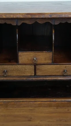 Discount Pamono Large Early 19th Century English Oak Secretary with a Stepped Interior and Working Locks
