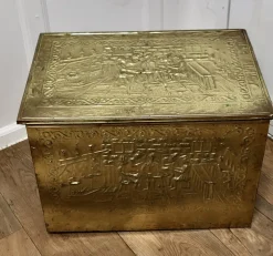 Clearance Pamono Large Embossed Brass Log Box with Tavern Scenes, 1890s