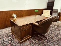 Sale Pamono Large English Desk in Oak