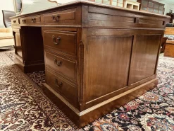 Sale Pamono Large English Desk in Oak