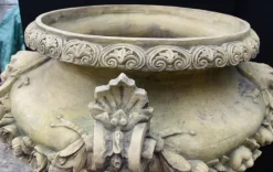 Pamono Large English Stone Garden Urn on Pedestal Plinth><noscript><img width=