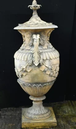 Pamono Large English Stone Garden Urns, Set of 2><noscript><img width=