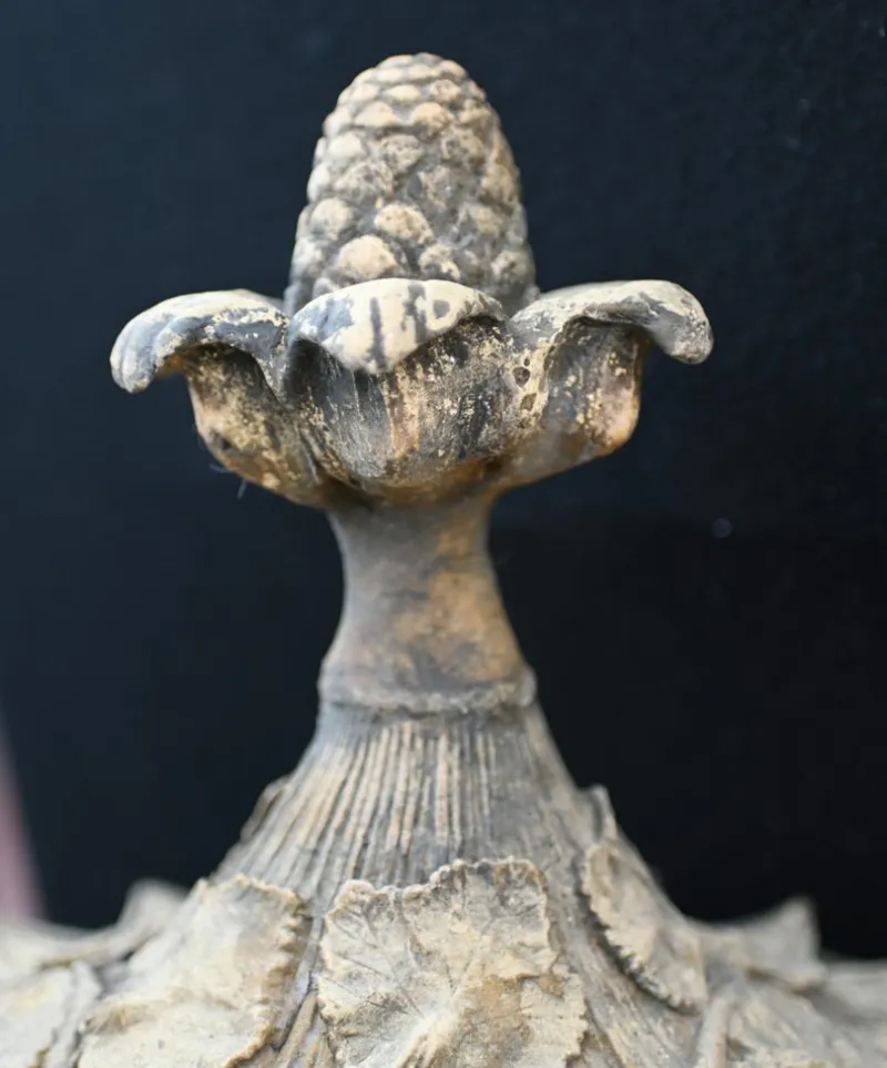 Pamono Large English Stone Garden Urns, Set of 2> Garden Accessories