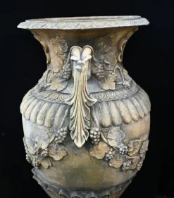 Pamono Large English Stone Garden Urns, Set of 2><noscript><img width=