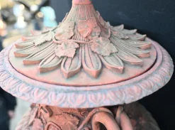Pamono Large English Terracotta Garden Urns, Set of 2
