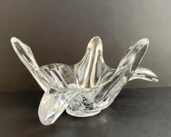 Pamono Large French Floral Crystal Glass Shell Bowl by Art Vannes, France, 1960s> Bowls