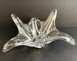 Pamono Large French Floral Crystal Glass Shell Bowl by Art Vannes, France, 1960s><noscript><img width=