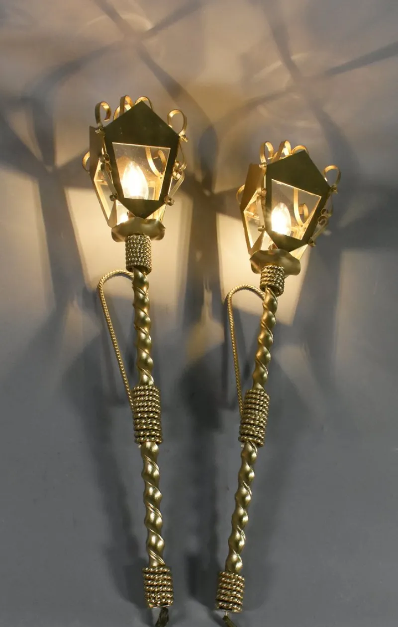 Pamono Large French Wall Sconces, 1950s, Set of 2> Wall Lights & Sconces