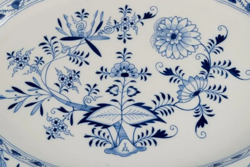 Pamono Large German Blue Onion Pattern Serving Platter from Meissen, 1890s> Serving Dishes