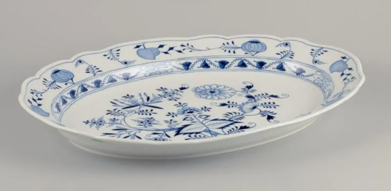 Pamono Large German Blue Onion Pattern Serving Platter from Meissen, 1890s> Serving Dishes