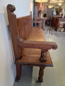 Pamono Large German Church Bench in Oak> Benches