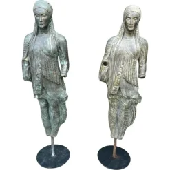 Pamono Large Greek Bronze Sculptures from the Achaean Period, 1940s, Set of 2> Garden Accessories