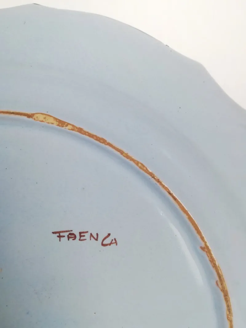 Pamono Large Hand-Painted Plate with Italian Oriental Decoration from Faenza, 1940s> Dinnerware Accessories