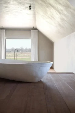 Clearance Pamono Large High Clay Bathtub by Studio Loho