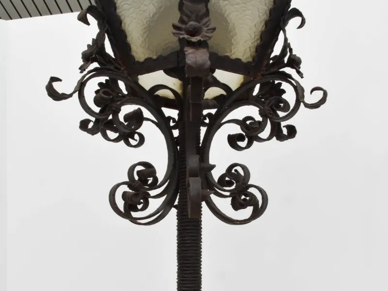 Sale Pamono Large Italian Wrought Iron Outdoor Lamppost from Mazzucotelli, Italy, 1910s