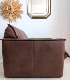Pamono Large Mid-Century Dutch Buffalo Leather Armchair from Leolux, 1970s> Lounge Chairs & Armchairs