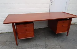 Sale Pamono Large Model 207 Desk in Teak by Arne Vodder for Sibast, 1950s