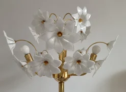 Hot Pamono Large Murano Flower Floor Lamp, Italy, 1970s