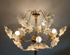 Hot Pamono Large Murano Flower Floor Lamp, Italy, 1970s