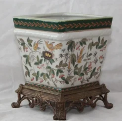 Hot Pamono Large Porcelain and Bronze Planter Centerpiece, 1890s