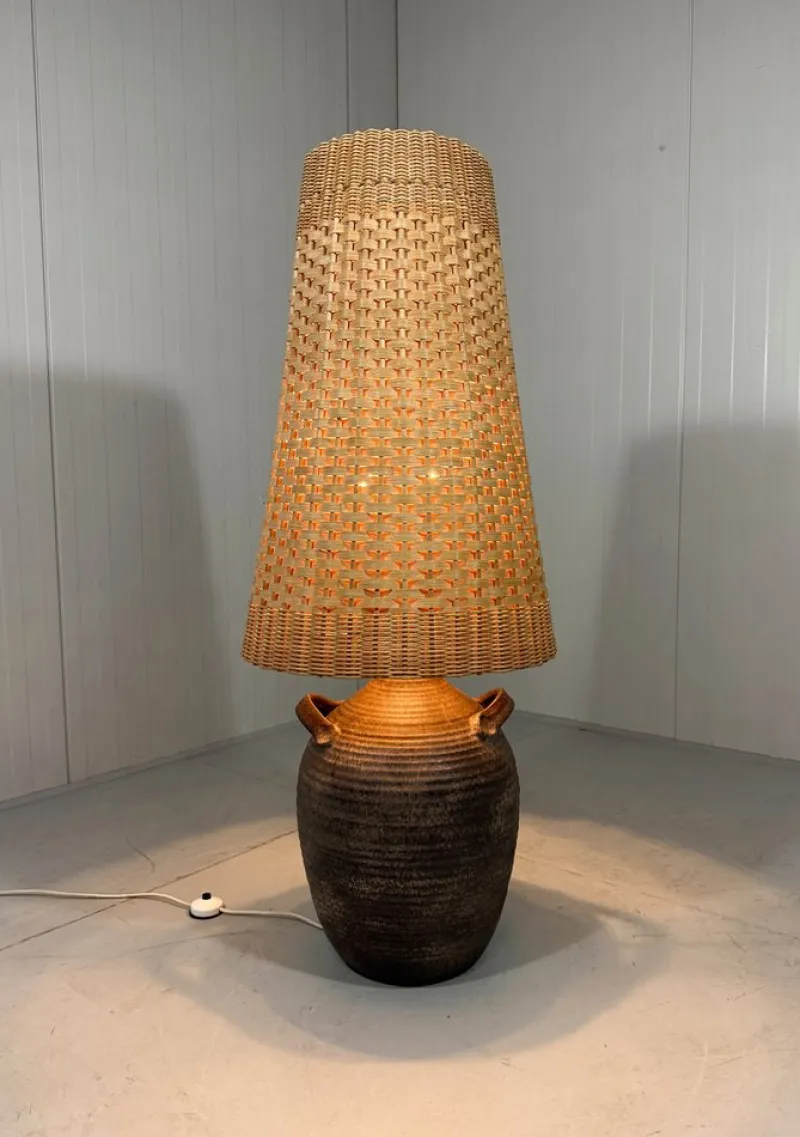 Pamono Large Pottery Amphora Floor Lamp with Caned Lamp Shade, 1960s> Floor Lamps