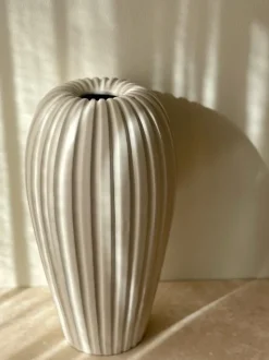 Pamono Large Stoneware Vase by Vicke Lindstrand for Upsala Ekeby, 1950s> Vases