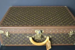 Online Pamono Large Suitcase from Louis Vuitton, 1990s