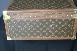 Online Pamono Large Suitcase from Louis Vuitton, 1990s