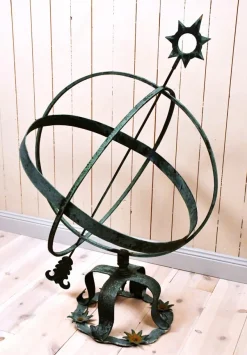 Pamono Large Swedish Garden Wrought Copper Sundial, 1950s> Garden Accessories