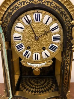 Discount Pamono Large 18th Century French Boulle and Ormolu Mounted Bracket Clock by Martinot of Paris, 1730s