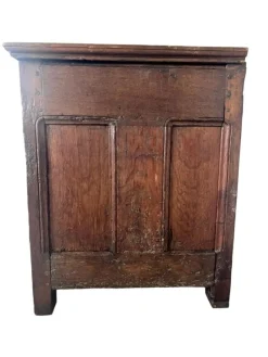 Pamono Large 16th Century French Gothic Trunk, France, 1580s><noscript><img width=