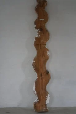 Pamono Large 18th Century Italian Sculptural Wooden Barley Twisted Pedestal><noscript><img width=