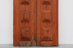 Sale Pamono Large 17th Century Terracotta Lacquered Oak Monastery Doors, Portugal, Set of 2
